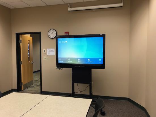 How to Use Newline Smartboard: Master Interactive Displays
